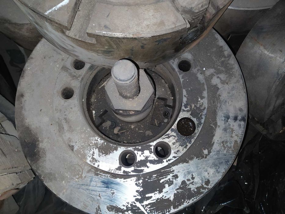 Патрон токарный 3-х кулачковый  с пневмозажимом диаметр 160мм,  315мм