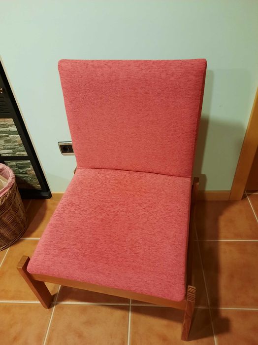 Cadeirão cor-de-rosa