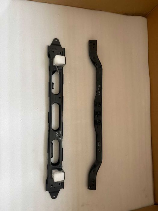 Dolna belka pasa Dodge RAM 1500 V DT 19 - 24