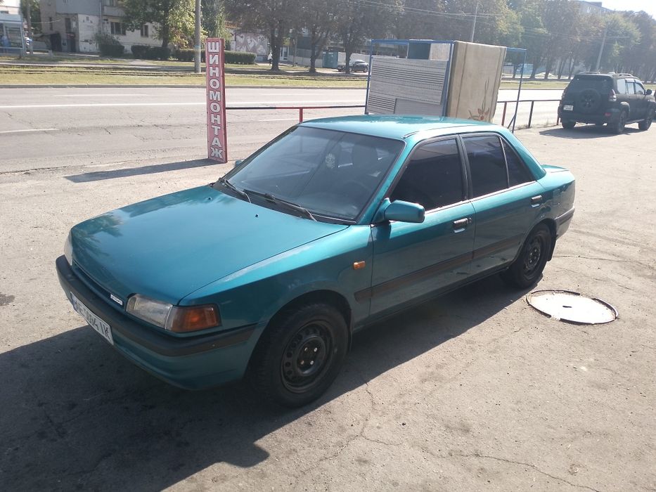 Продам MAZDA 323 1.6 1993р.