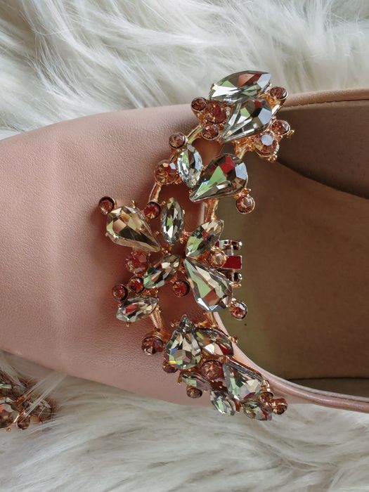 Biżuteria, klipsy do butów