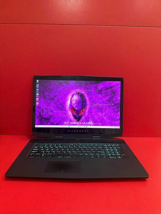 Alienware m17 | 17.3"