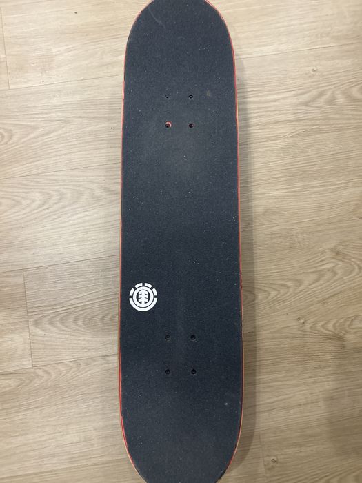Skate element novo