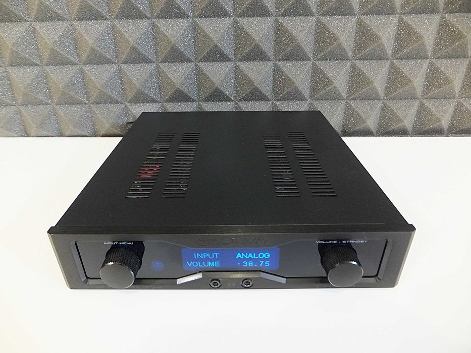 EMOTIVA STEALTH DC-1 - przetwornik DAC z przedwzmacniaczem / karton