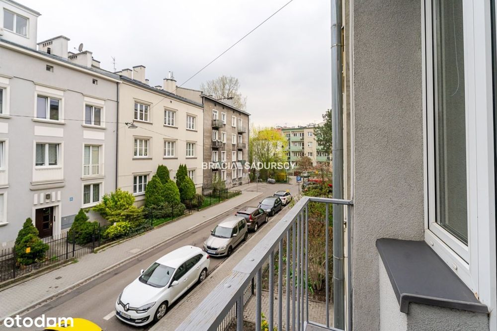 2pok 43 m2 +atresole 20 min spacerem od Rynku