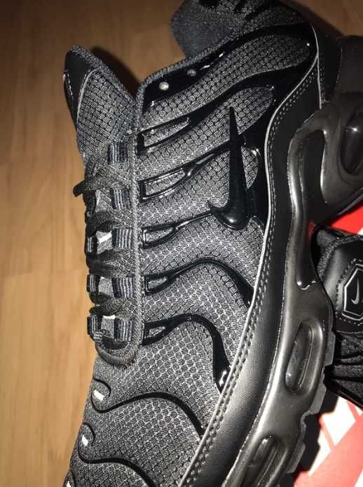 Butymęskie_NikeAirMaxTN_czarny Glany rozmiar.37.5