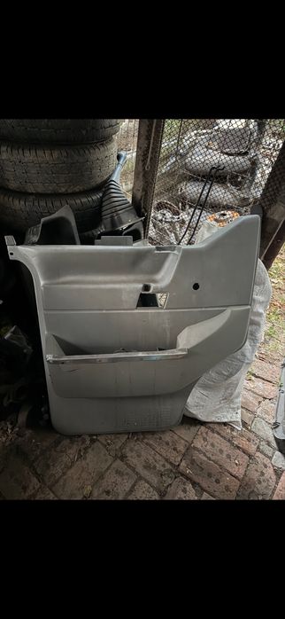 Продам дверные карты фольксваген т4
