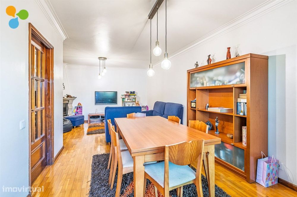 T2 com Suite, Varandas, Garagem e Arrumos - Centro da Maia