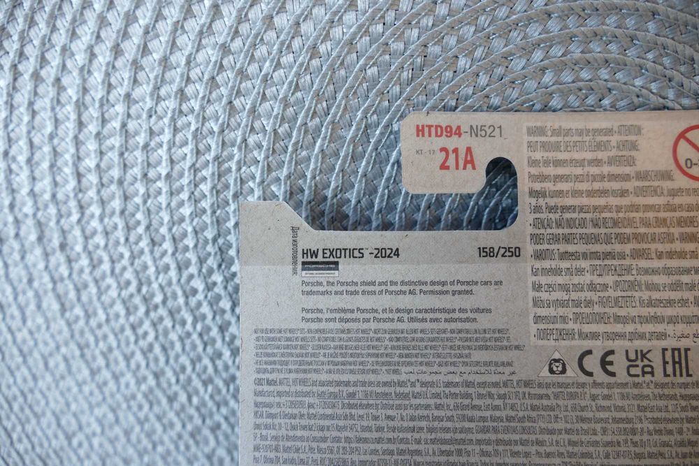 Hot Wheels autko "Resorak" PORSCHE 904 CARRERA GTS edycja 2024r.