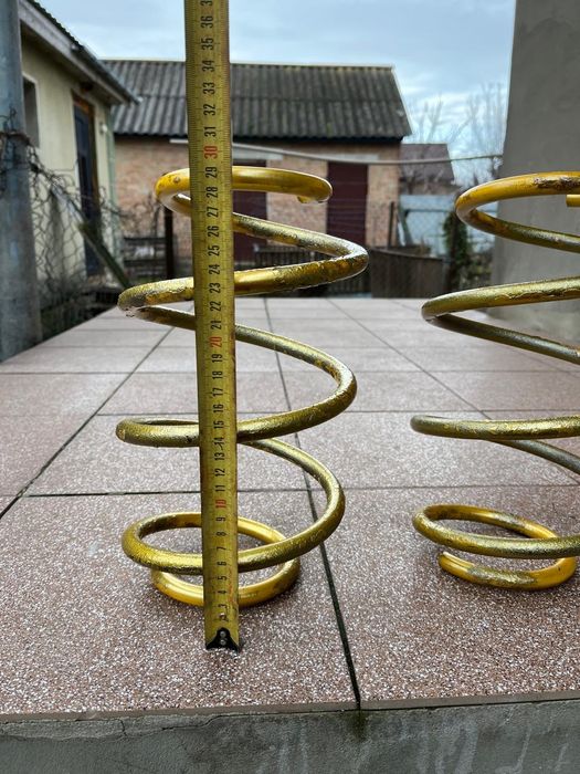 Пружини до Dodge calibre