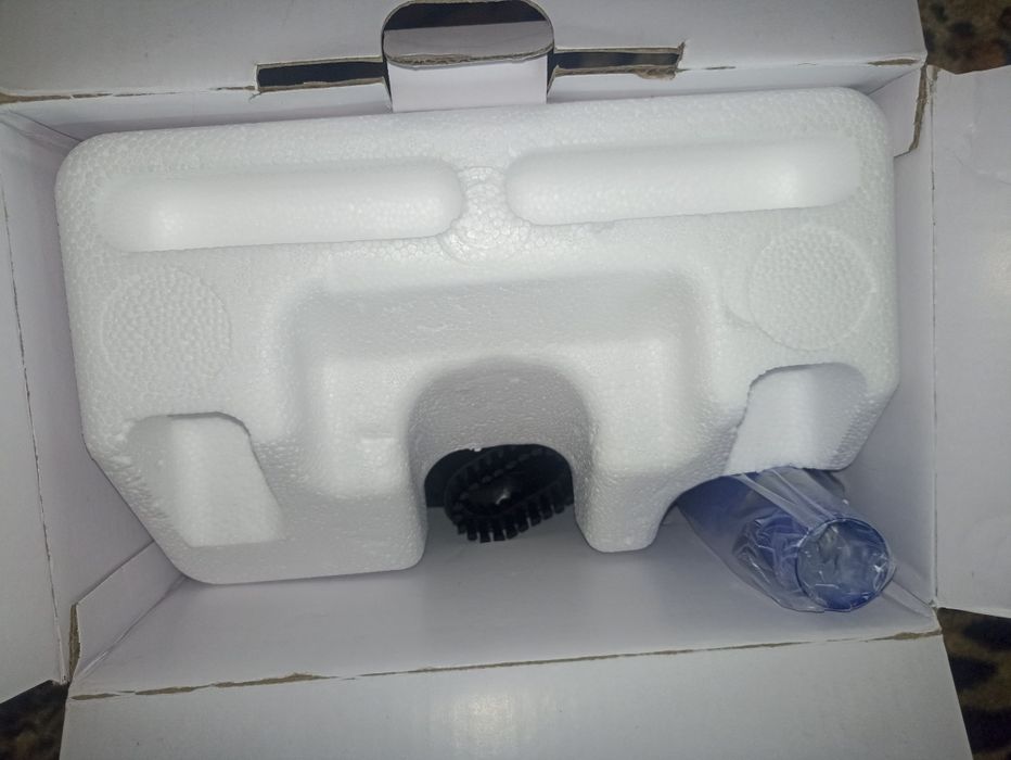 Продам новий бездротовий пилосос (беспроводной пилесос)