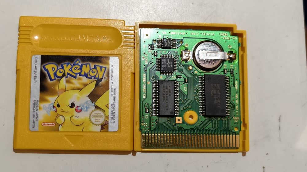 Pokemon Yellow Gameboy