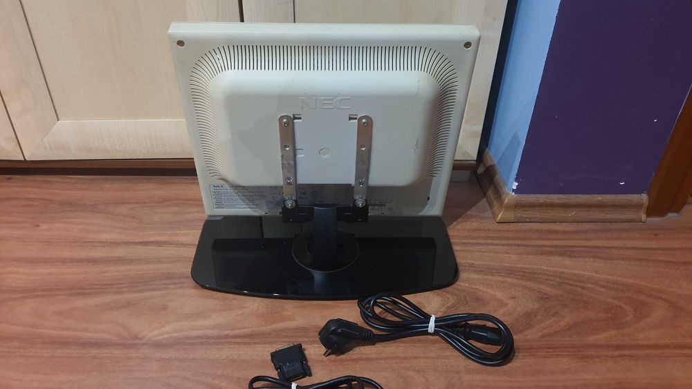 Monitor NEC MultiSync LCD1770NX 17" HDMI D-SUB DVI