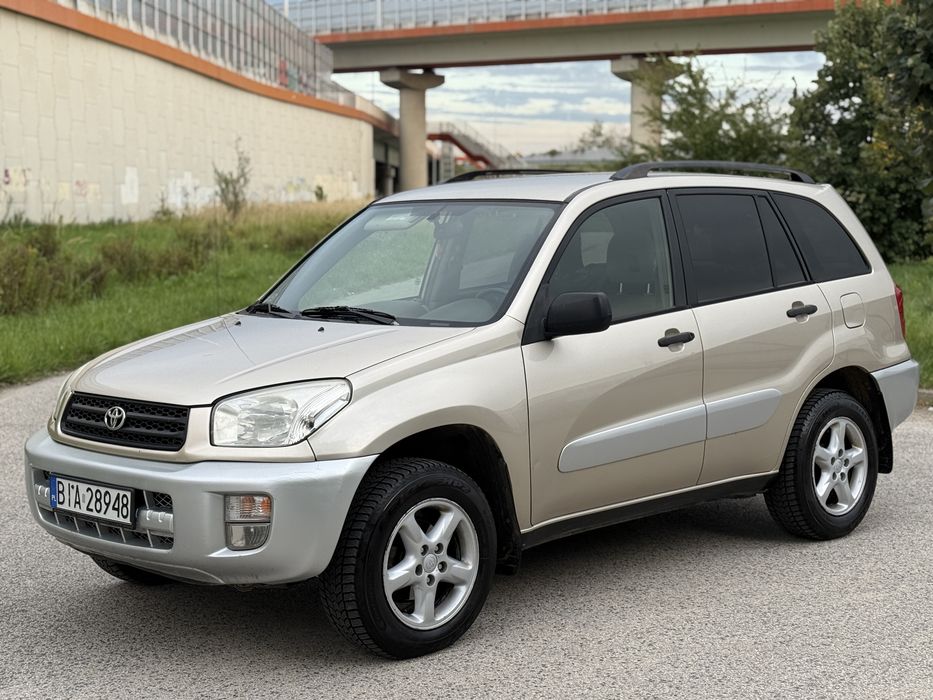 Toyota RAV-4