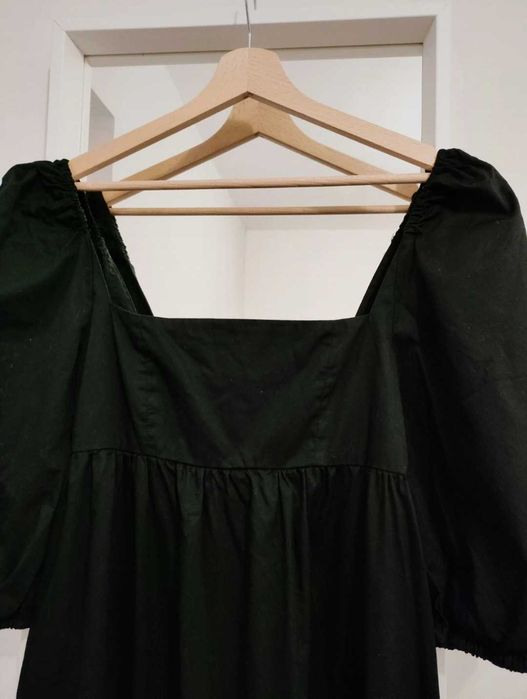 Zara czarna długa sukienka z popeliny falbany M
