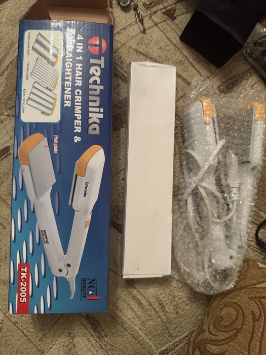 Випрямляч, утюжок для волосся зі змінними насадками