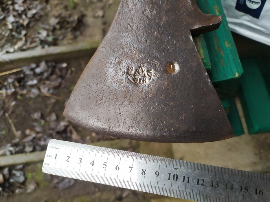 Ретро  топор ЗИК  сокира СССР