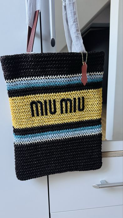 Torebka pleciona słomiana Miu Miu