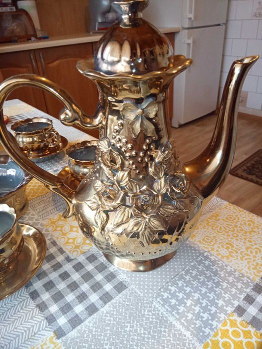 Zastawa zestaw kawowy filiżanki ROSYJSKI ZESTAW FILIZANEK CUKIERNICA