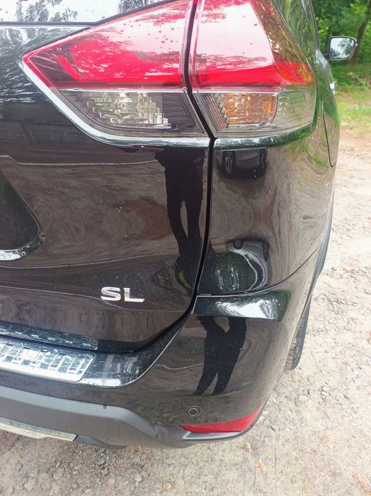 Nissan rogue SL 2018