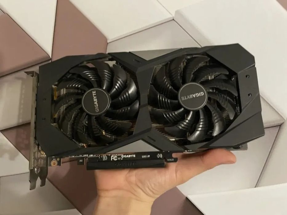 Видеокарта AMD Gigabyte OC RX 5500 XT 8Gb