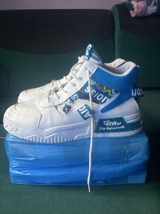 Adidasy meskie  rozmiar 43 wysokie