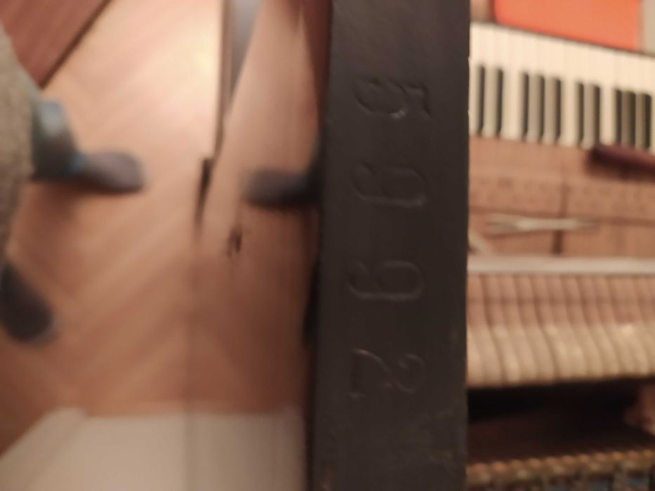 Pianino A. Drygas