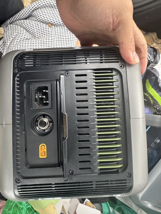 Estação de Energia Portátil ALLPOWERS R600 – 299Wh – Pouco Usada