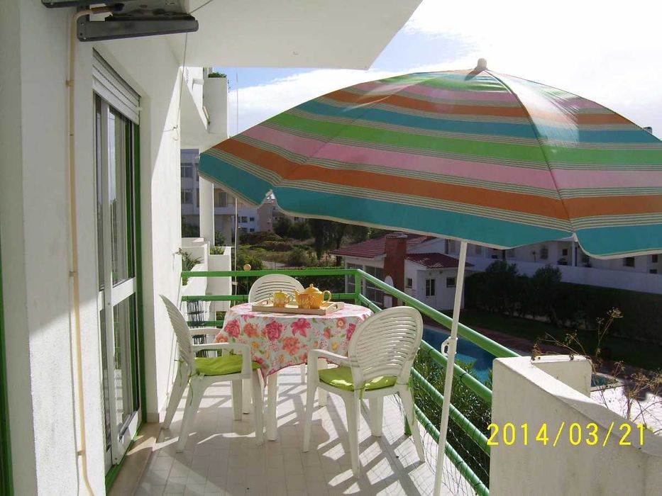T2 agradável jardim piscina Santa Eulália Albufeira
