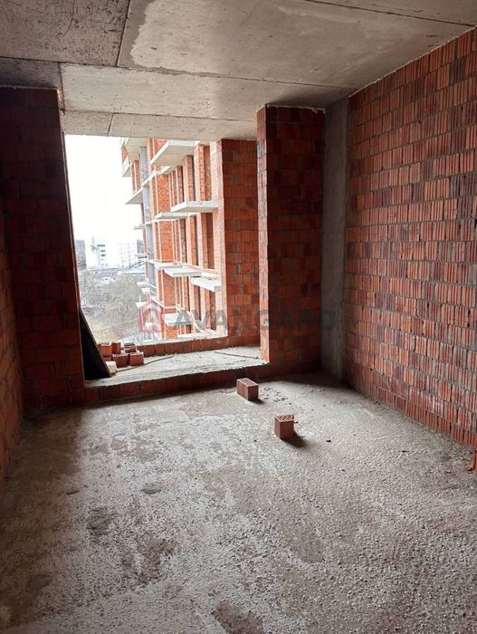 Продаж 2 кім. аурум солар сихівський р-н. вул. Соняшникова