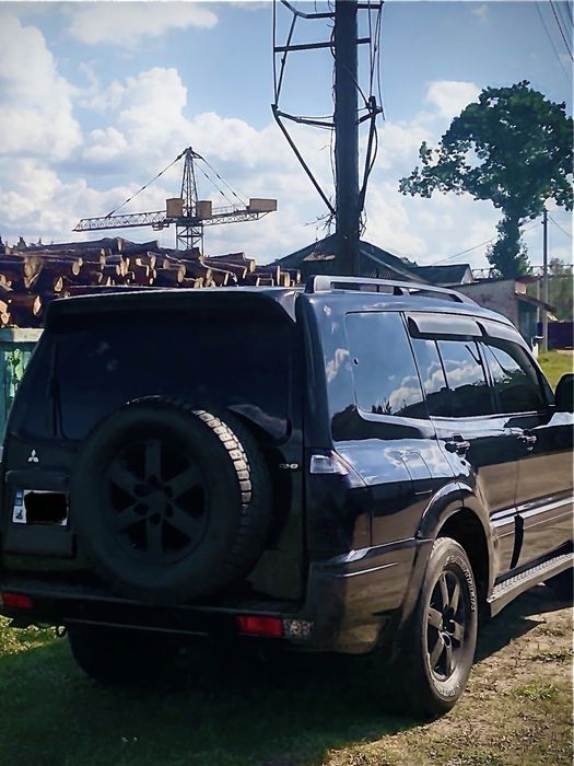 Mitsubishi Pajero Wagon