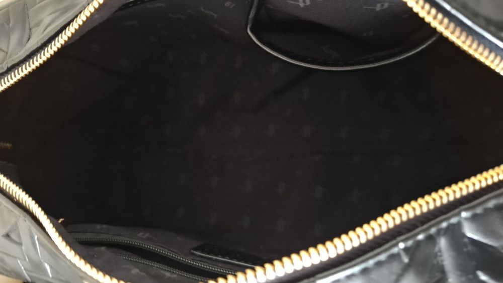 Mala de mão ou tiraloco da Verde