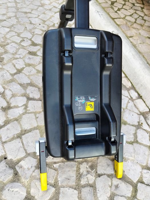 Carrinho Bebeconfort 
Base isofix
Ovinho bebeconfort 
Carrinho bebecon