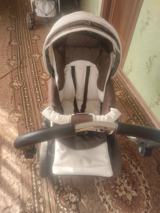 Продам Каляску  зима літо