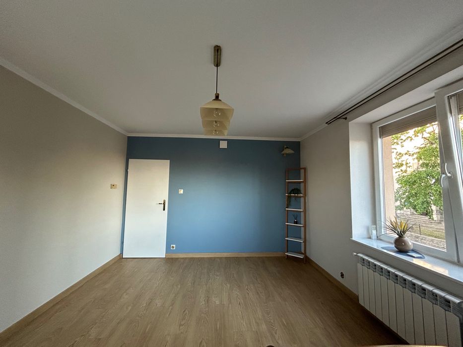 Na sprzedaż 48 m² – po generalnym remoncie, gotowe do zamieszkania. Oferta sprzedaży aktualna do lipca – póżniej planowany wynajem długoterminowy