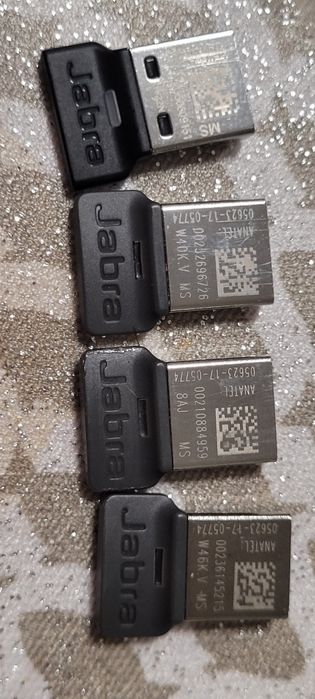 Bluetooth адаптер JABRA Link 370