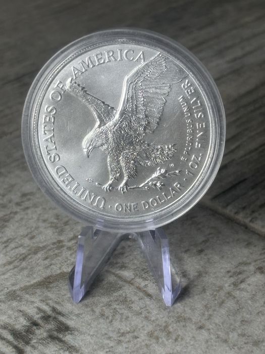 Інвестиційна срібна монета «Американський орел» (American Silver Eagle)