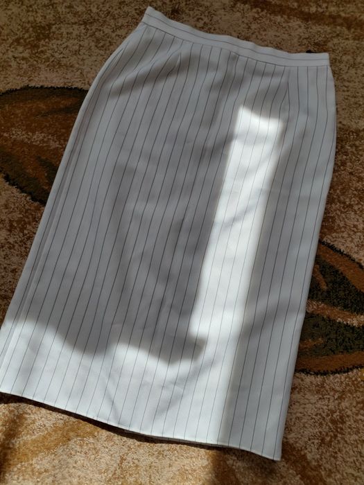 Spódnica damska klasyczna