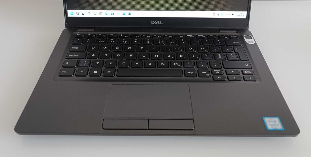 Dell Latitude 13 5300/Ecrã 14’/i5/12GB RAM/SSD NVME/Thunderbolt