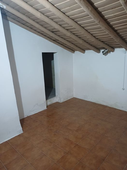 Casas T2, com quintal, com 138.7m2