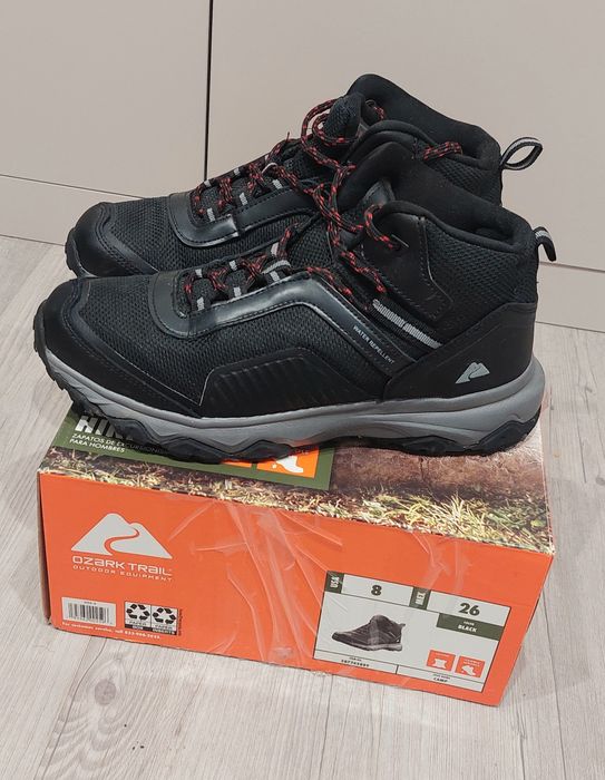 Продам трекінгові термоботинки