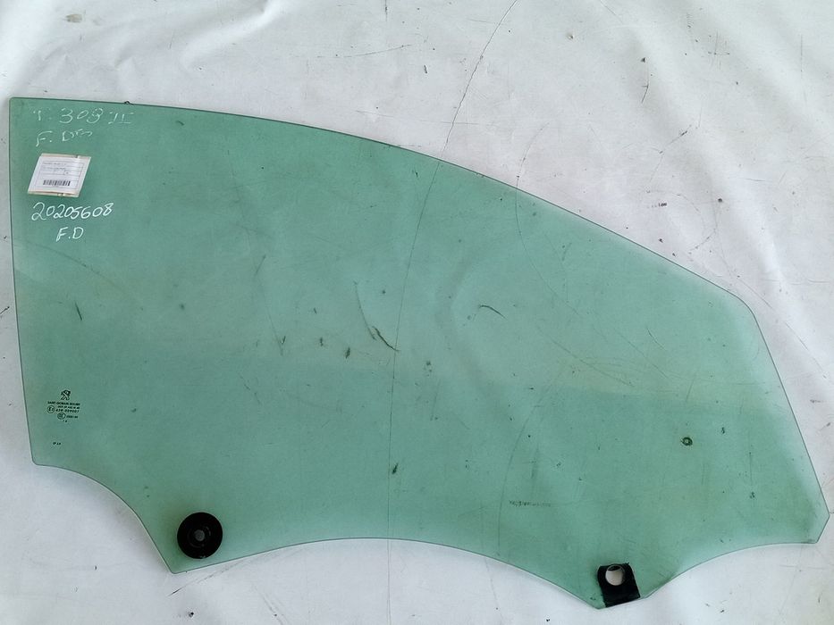 Vidro porta frente direita PEUGEOT 308 SW II