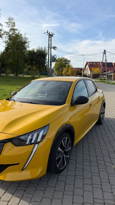 Peugeot 208 GT  !!!