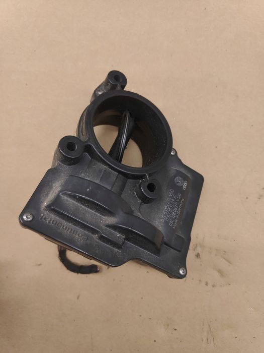 przepustnica volkswagen 1.4 tsi 03c128063b