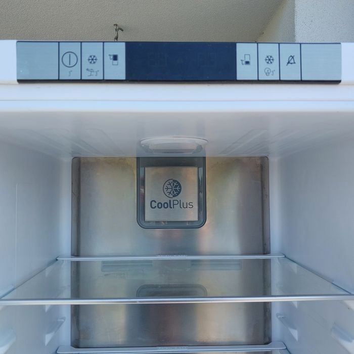 Lodówka Grundig na części