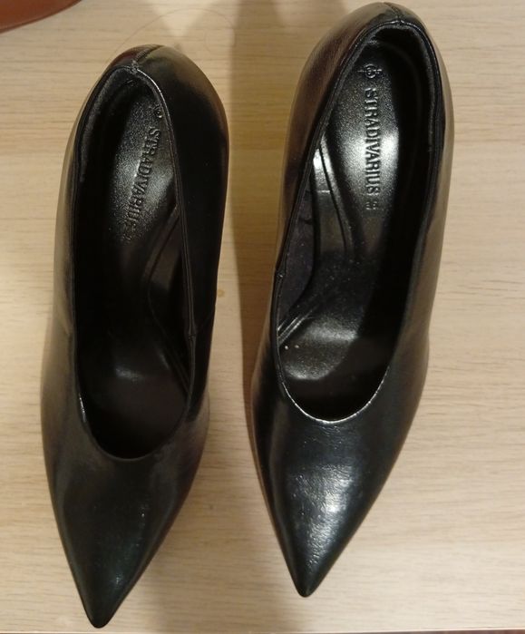 Sapatos Stradivarius 35