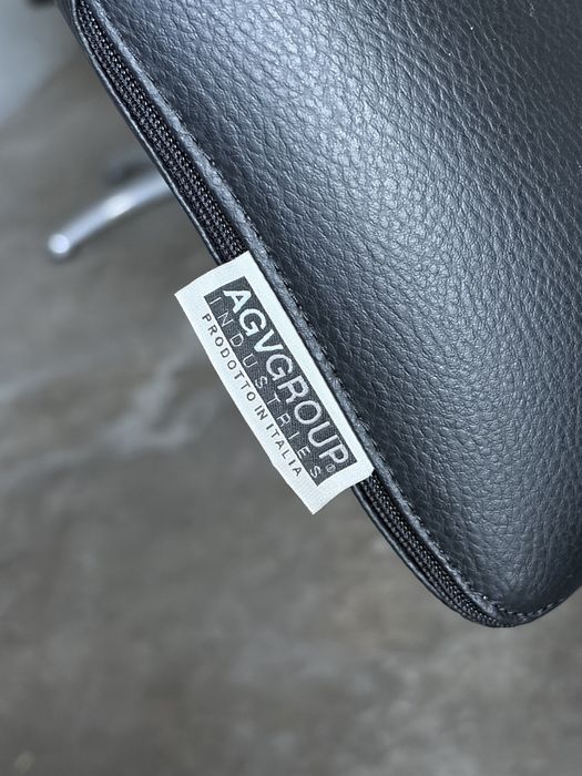 Cadeiras de cabeleireiro pretas (made in Italy)