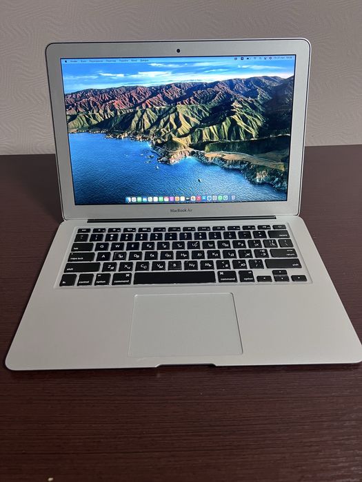 Продам Macbook Air 13 2013
