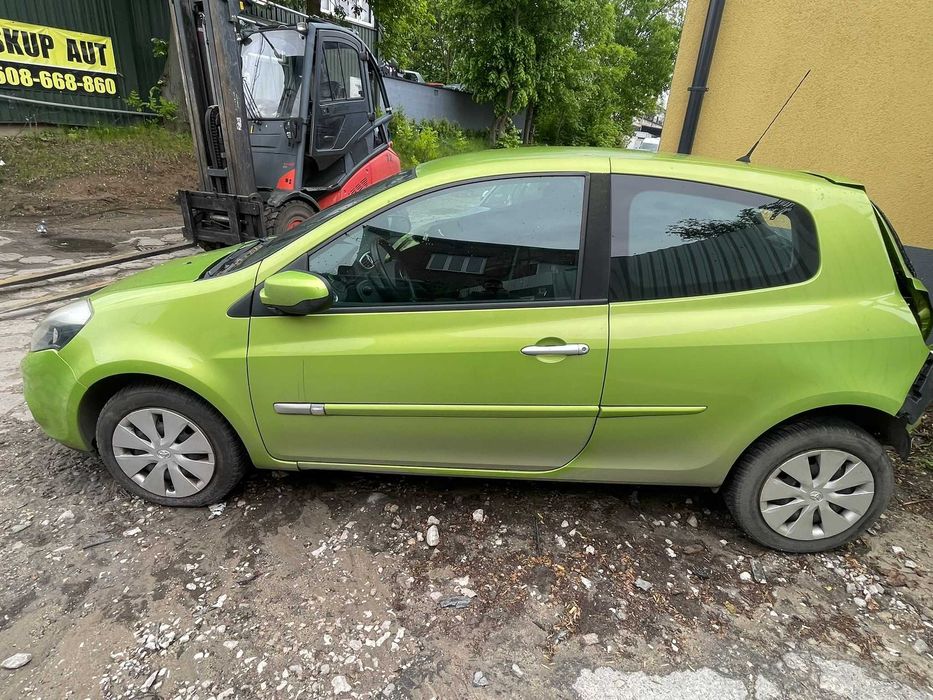 2011 Renault Clio III 1.2 16V D4F740 75 KM Silnik Skrzynia części