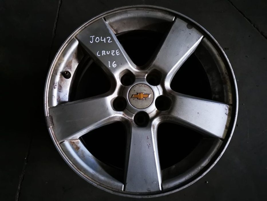 Chevrolet Cruze - Jante Especial 16 Polegadas - J042
